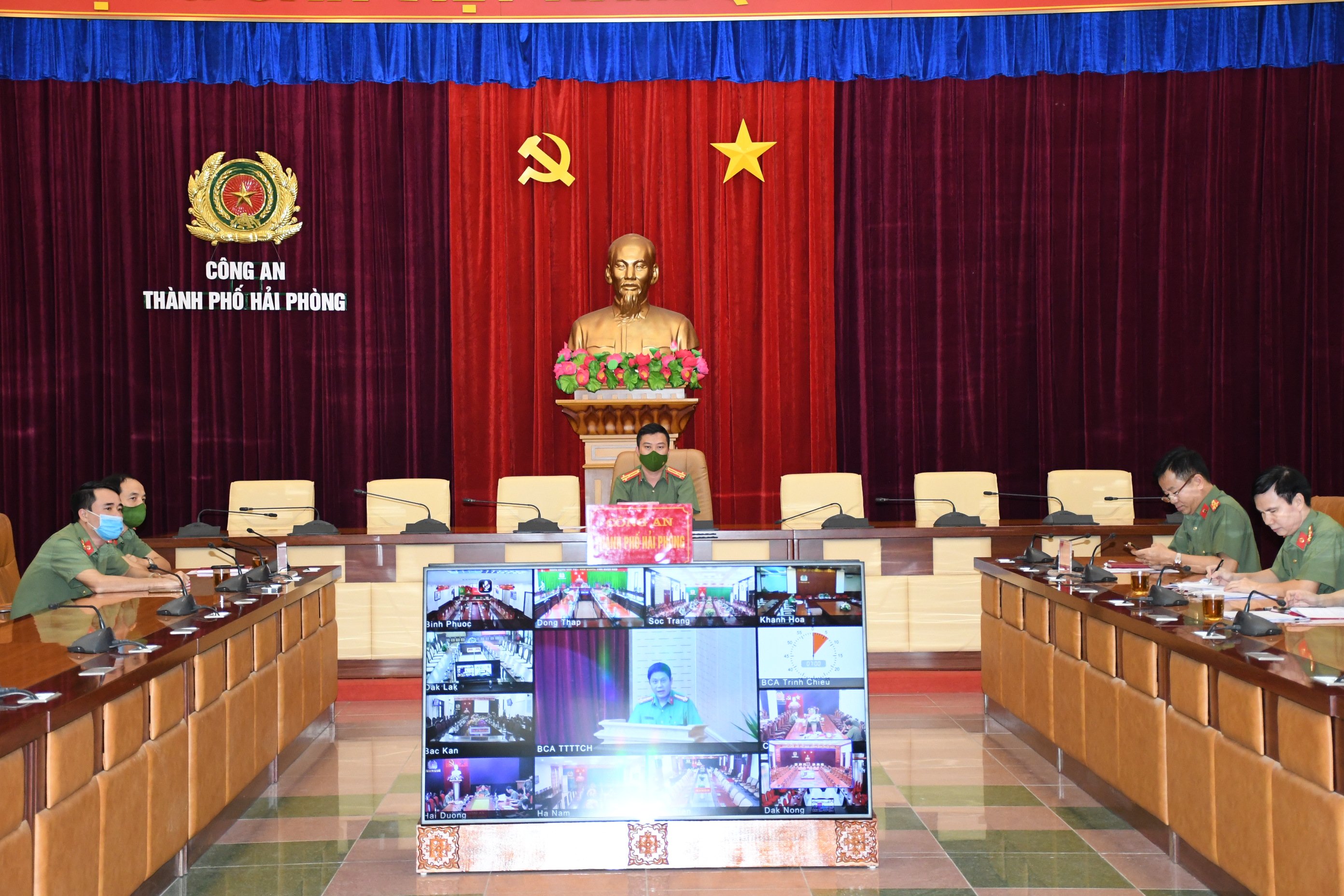 Bộ Công an bàn các giải pháp thúc đẩy đầu tư công